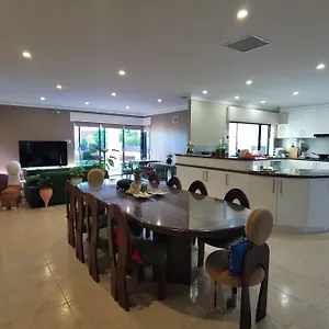 Sunny Ocean View Retreat , Perth Australia